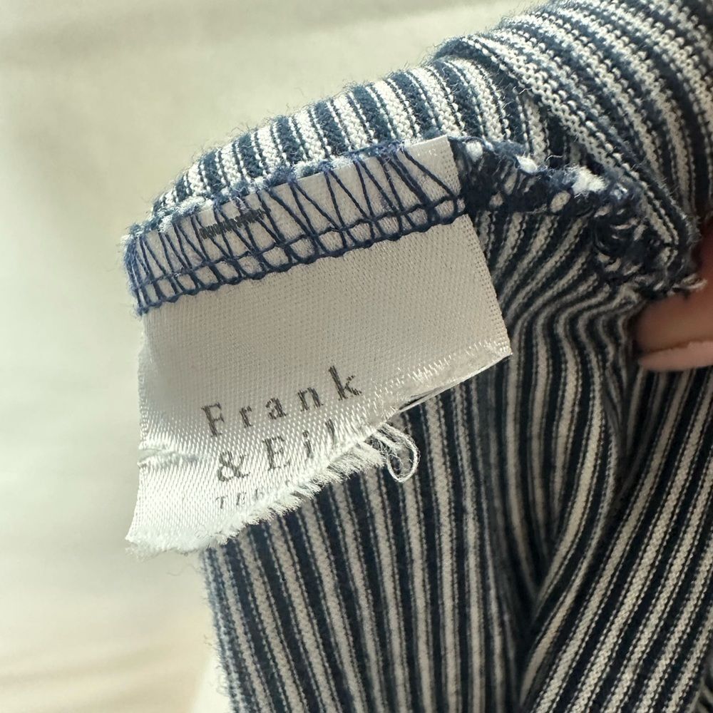 Frank & Eileen Tee Lab Navy and White Striped Tee Size Small - Picture 8 of 9